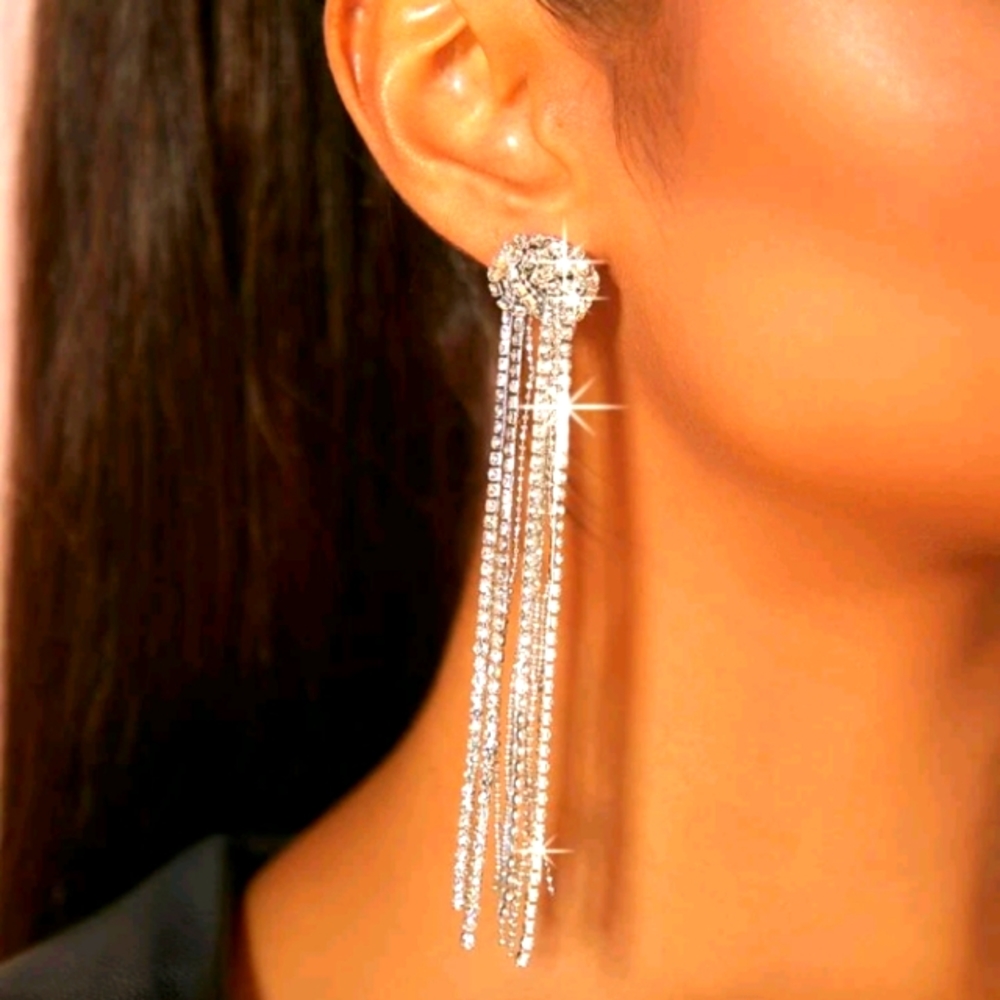 GORGEOUS TASSEL RHINESTONE EARRINGS NEW
